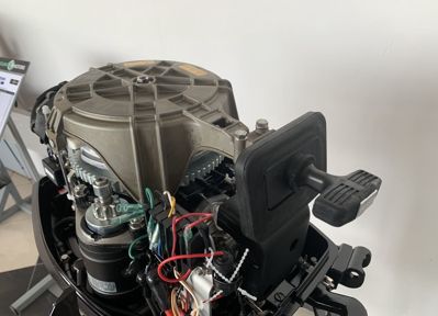 купить 2х-тактный лодочный мотор TOHATSU M30H EPS Б/У в Москве - фото 