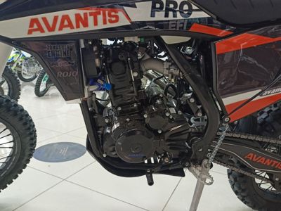 купить Мотоцикл кроссовый эндуро AVANTIS 300 EFI EXCLUSIVE (CBS300/174MN-3) ARS Б/У в Москве - фото 