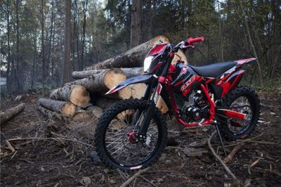 Мотоцикл кроссовый эндуро BSE Z10 1.0 Б/У в Москве