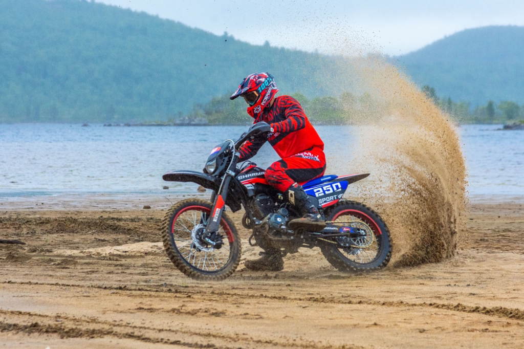 Эндуро мотоцикл для бездорожья.jpeg