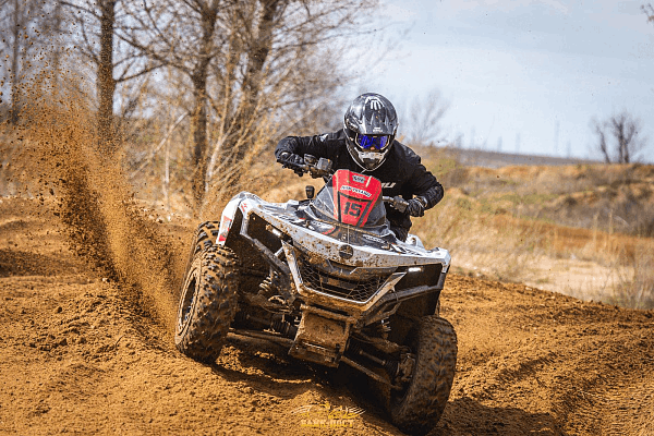 Гонка на выживание: уникальная победа Ивана Трясова в заезде «Солянка 2025» Гонка на выживание: уникальная победа Ивана Трясова в заезде «Солянка 2025»